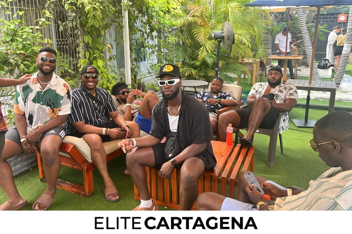 Bachelor party BBQ by the pool - private villa in Cartagena