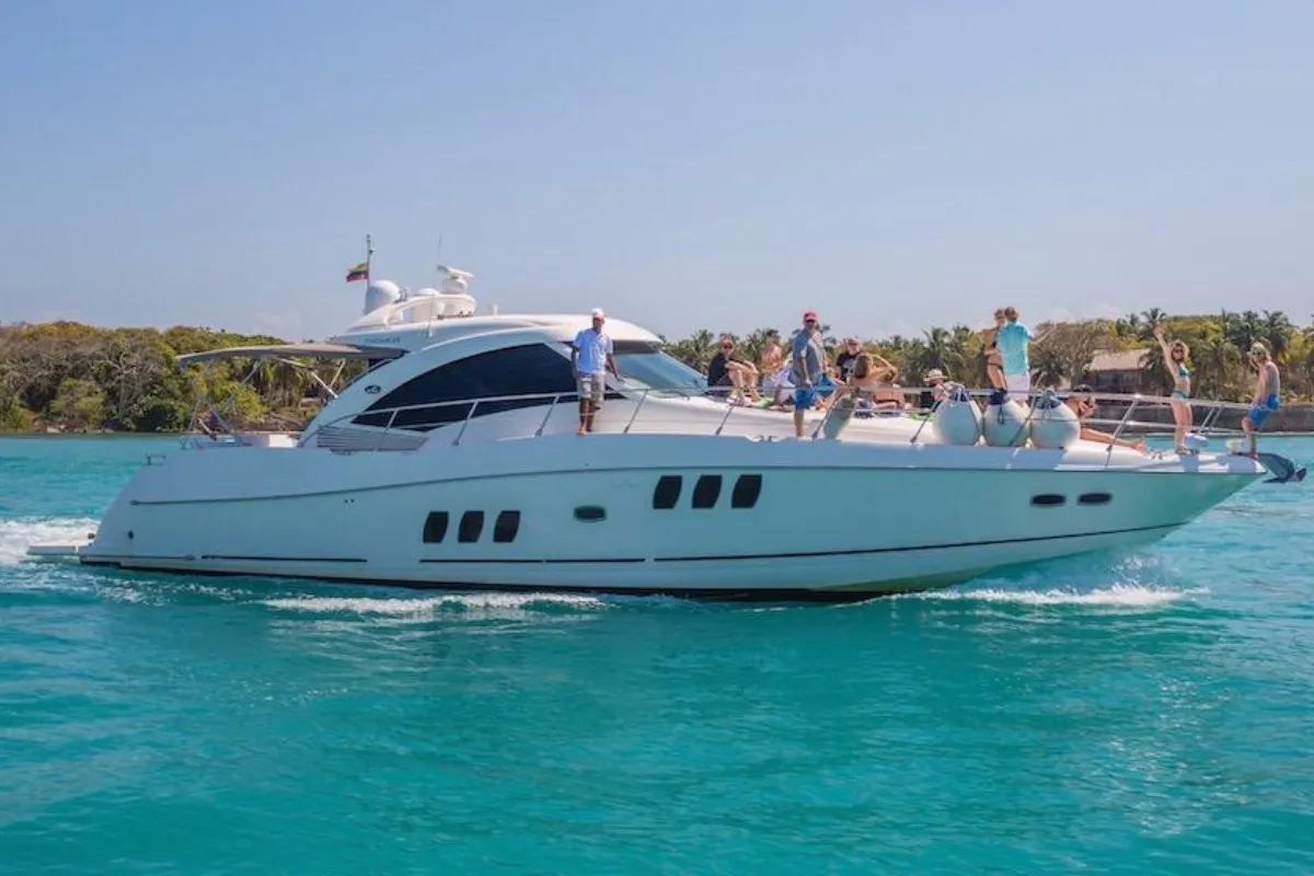 Luxury yacht rentals in Cartagena